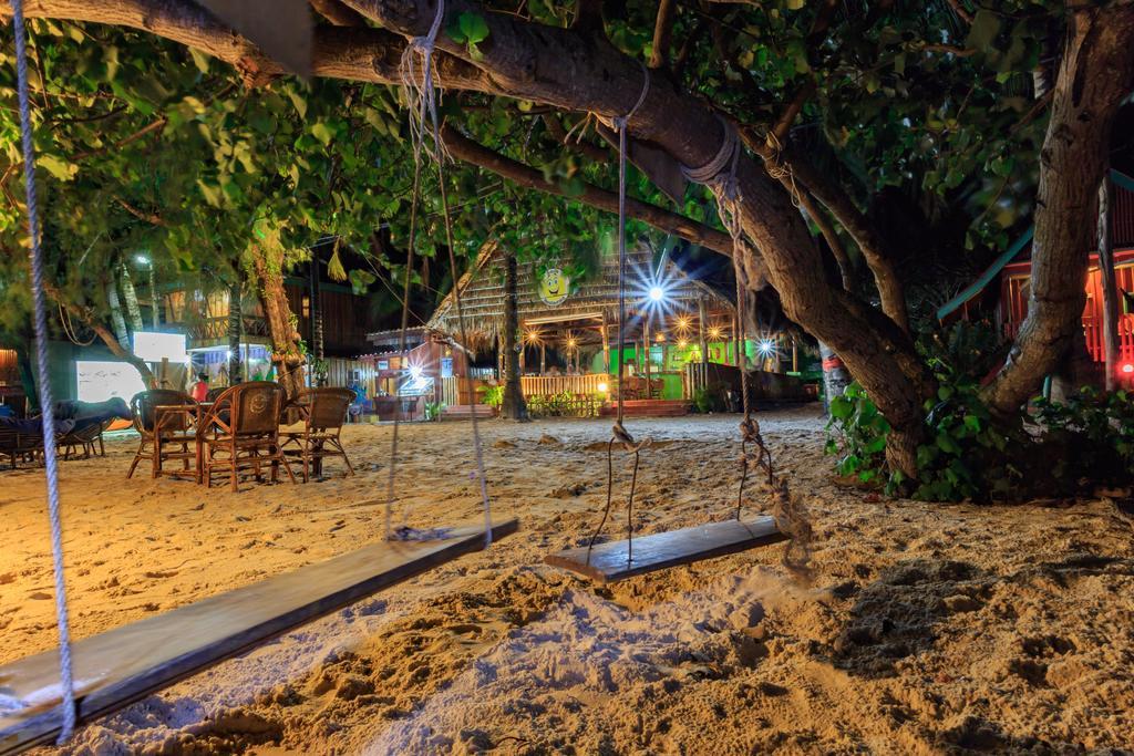 Smile Resort Kaoh Touch Exterior photo