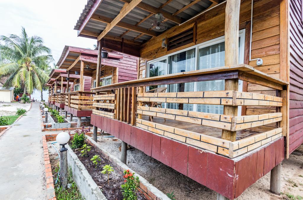 Smile Resort Kaoh Touch Exterior photo