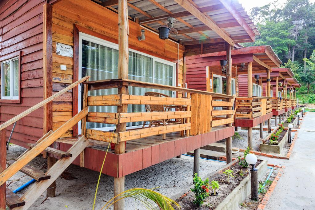 Smile Resort Kaoh Touch Exterior photo