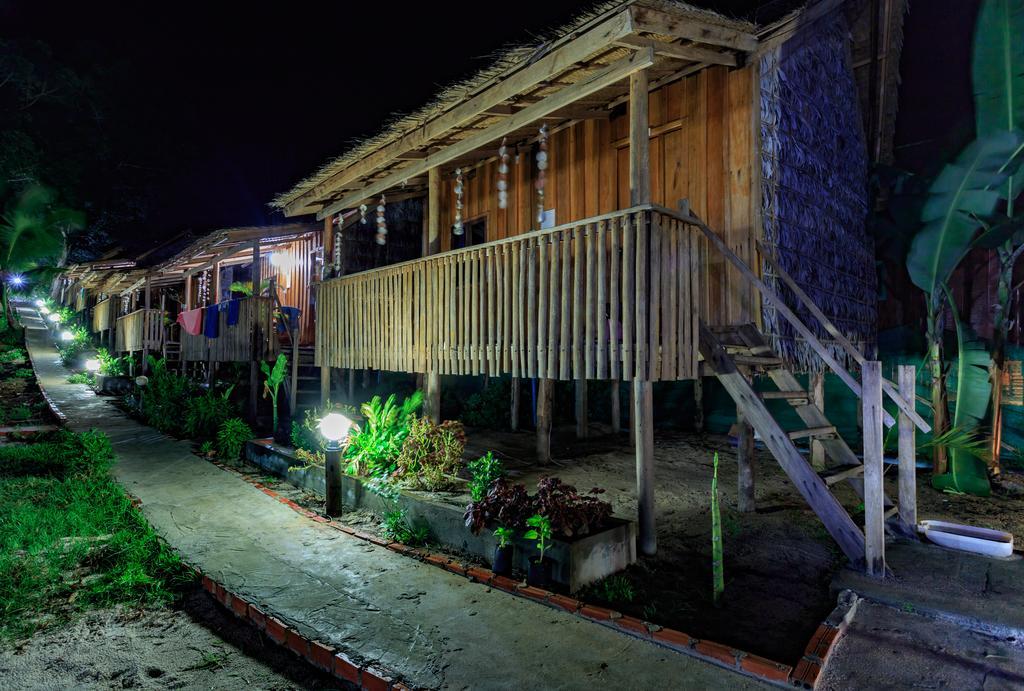 Smile Resort Kaoh Touch Exterior photo