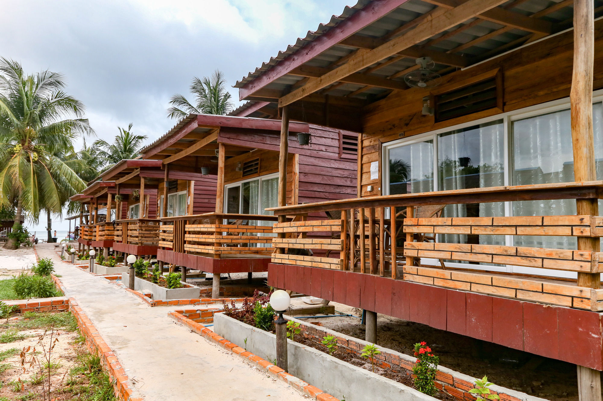Smile Resort Kaoh Touch Exterior photo